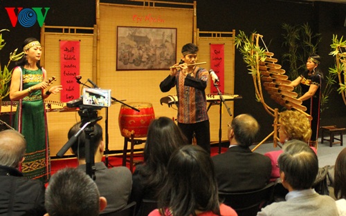 ประชาสัมพันธ์วัฒนธรรมเวียดนามในฝรั่งเศส